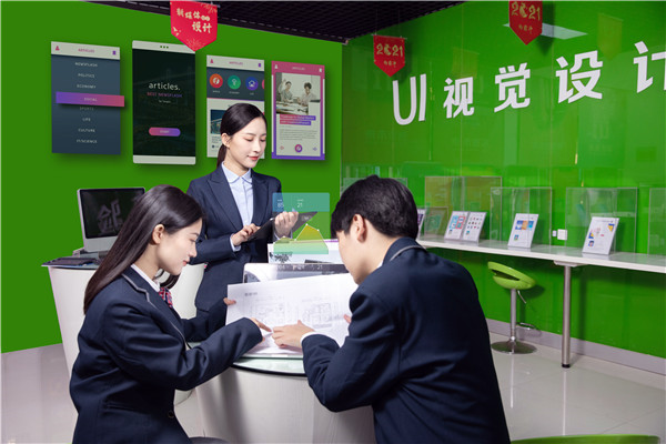 適合初中畢業(yè)上的學(xué)校？